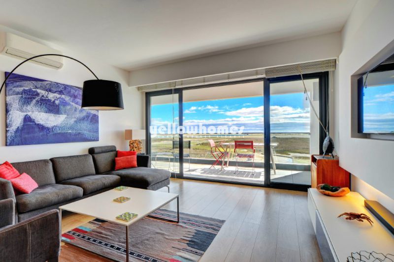Oportunidade: Apartamento T2 com vistas deslumbrantes sobre a Ria Formosa