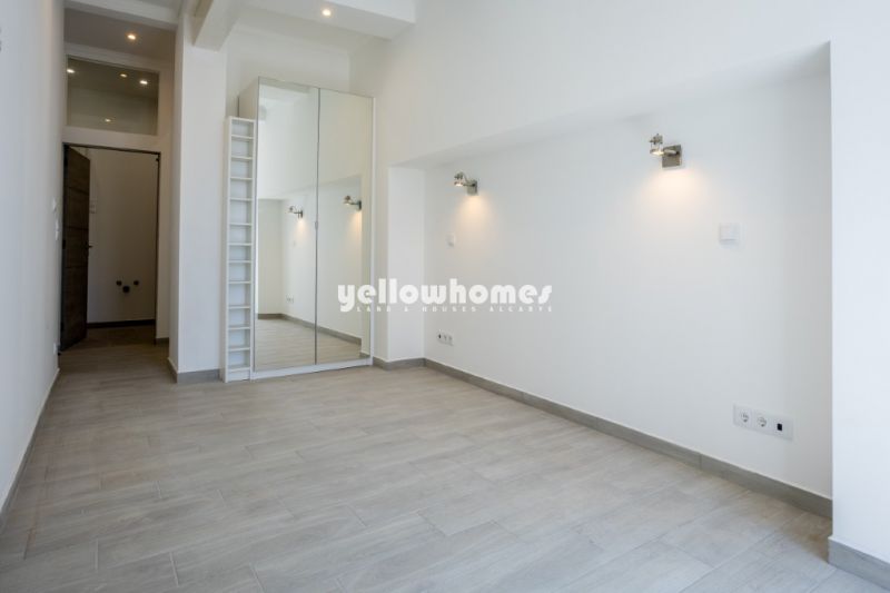 Apartamento elegante com dois quartos, renovado, na zona histórica de Loulé