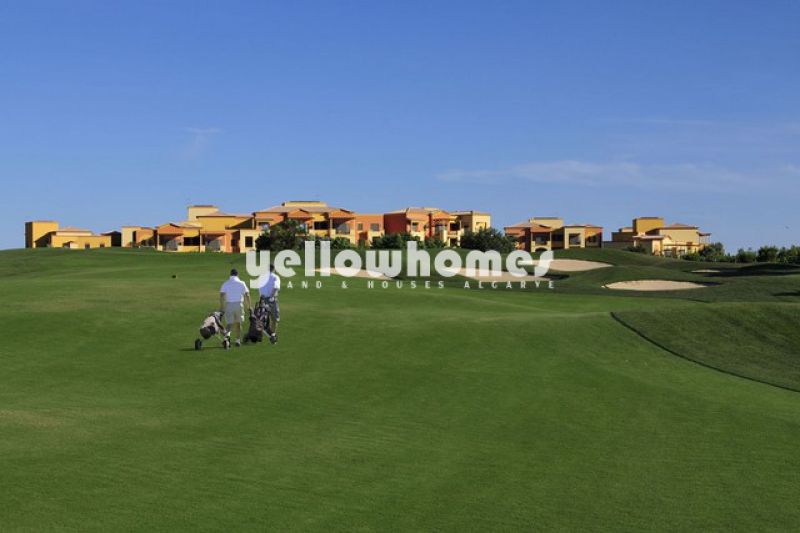 Penthouse de Luxo T3 com vista para o campo de golfe