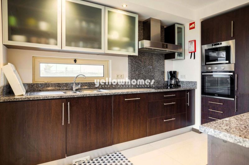 2-bedroom apartment with pool in Golf Resort near Carvoeiro, Algarve
